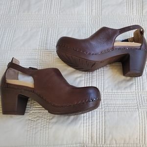 Brown Dansko Sassy sz 37